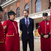 Gareth Southgate Meets the Chelsea Pensioners