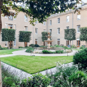 Salisbury Court Gardens - Royal Hospital Chelsea